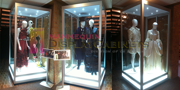 THE CUSTOMER MANNEQUIN DISPLAY CABINETS