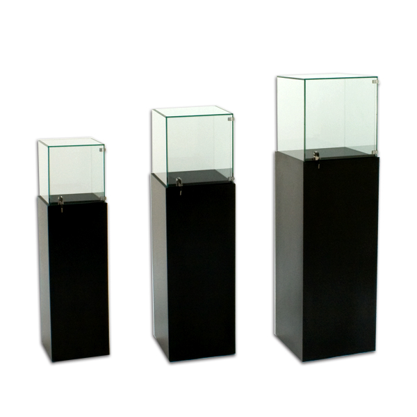 Pedestal showcases and options